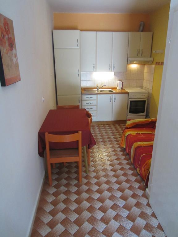 Apartments Morgen Brna Exterior foto