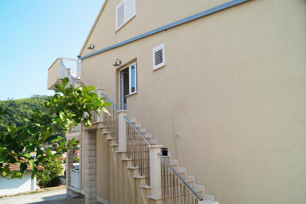 Apartments Morgen Brna Exterior foto